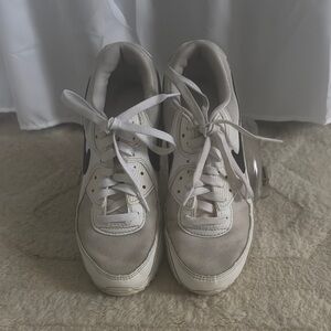 Nike White and Black Sneakers